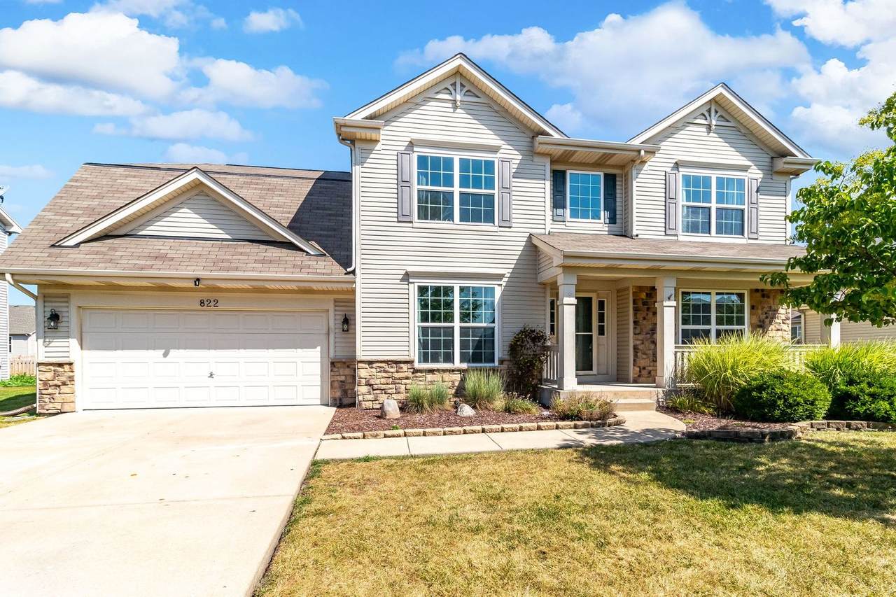 822 Farmstead Lane - Photo 1