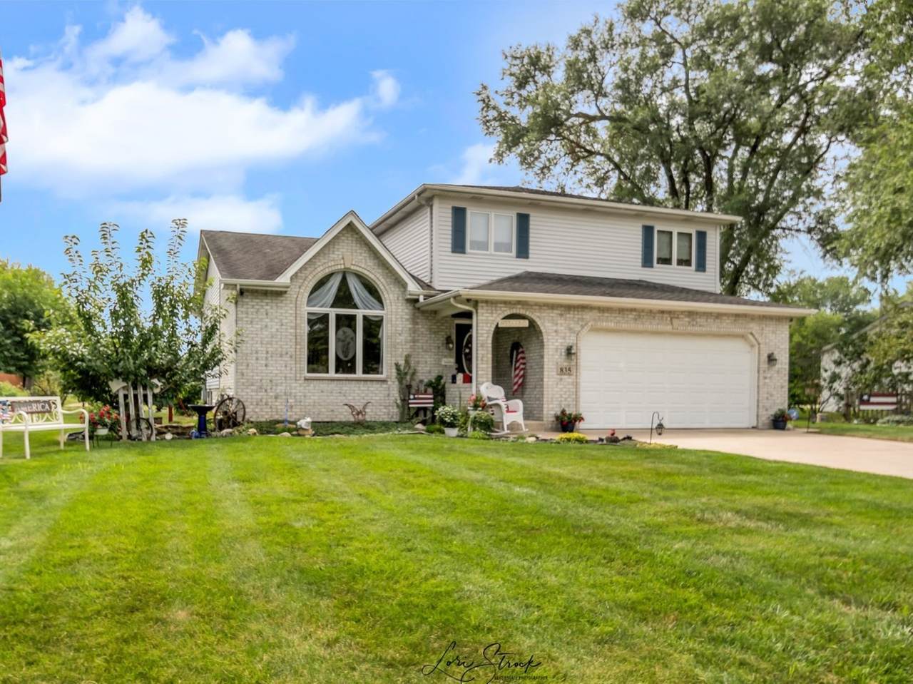835 4th Street - Photo 1