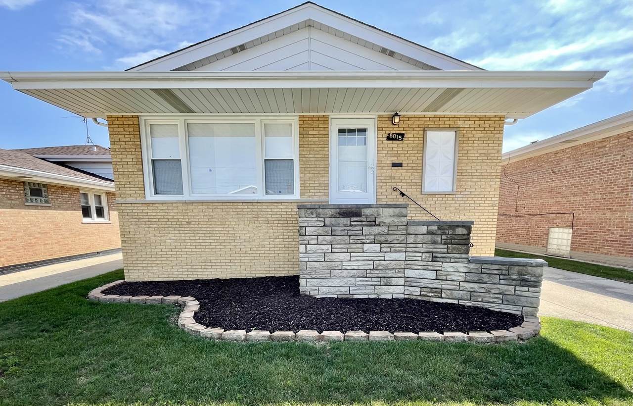 8015 Keeler Avenue - Photo 1