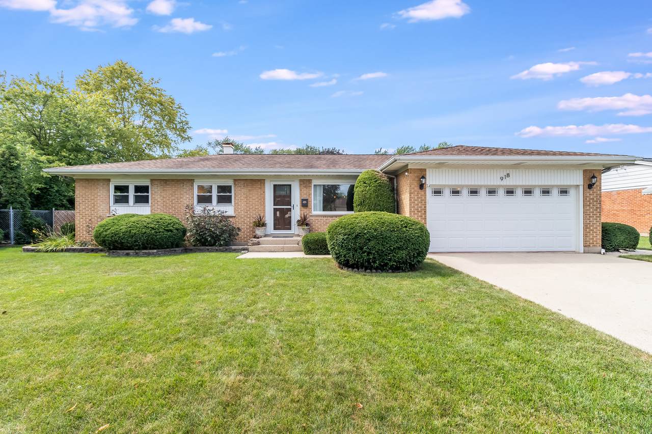 918 Anderson Terrace - Photo 1