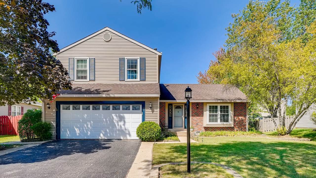 24 Ascot Lane - Photo 1