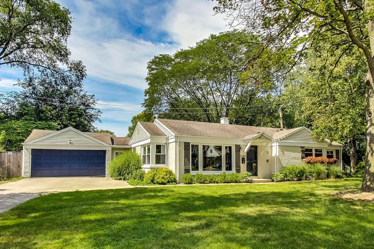 1360 Westwood Court - Photo 1