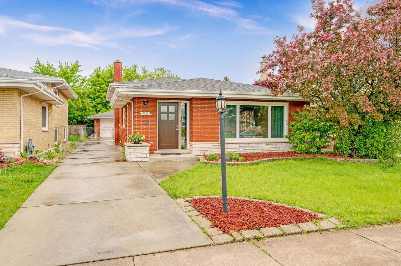 8936 Francisco Avenue - Photo 1