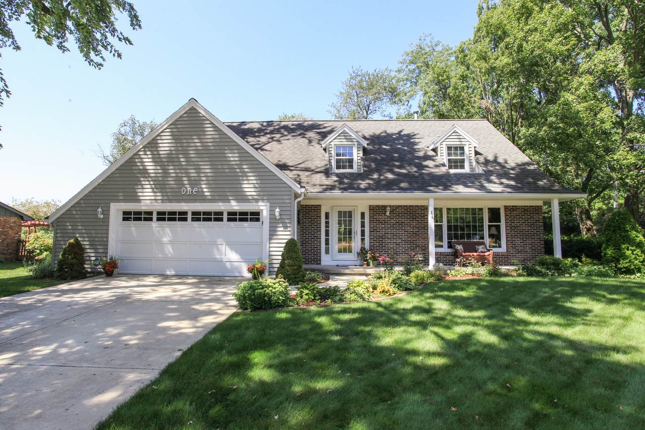 1 Mary Ellen Way - Photo 1