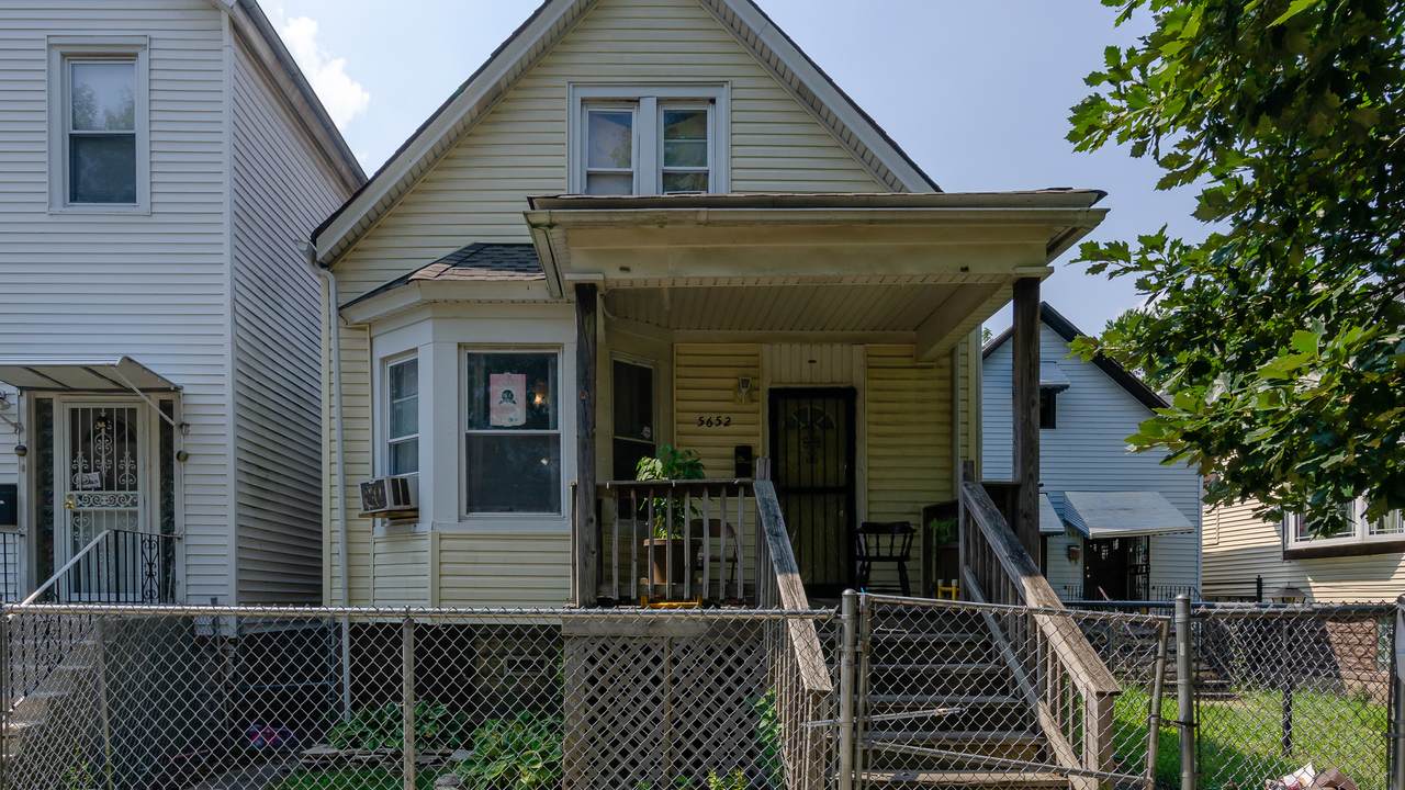 5652 Paulina Avenue - Photo 1