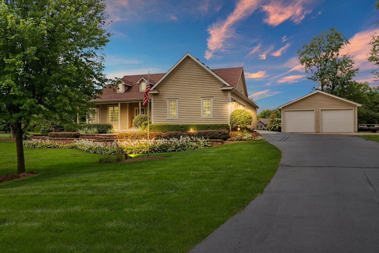 10303 Fox Bluff Lane - Photo 1
