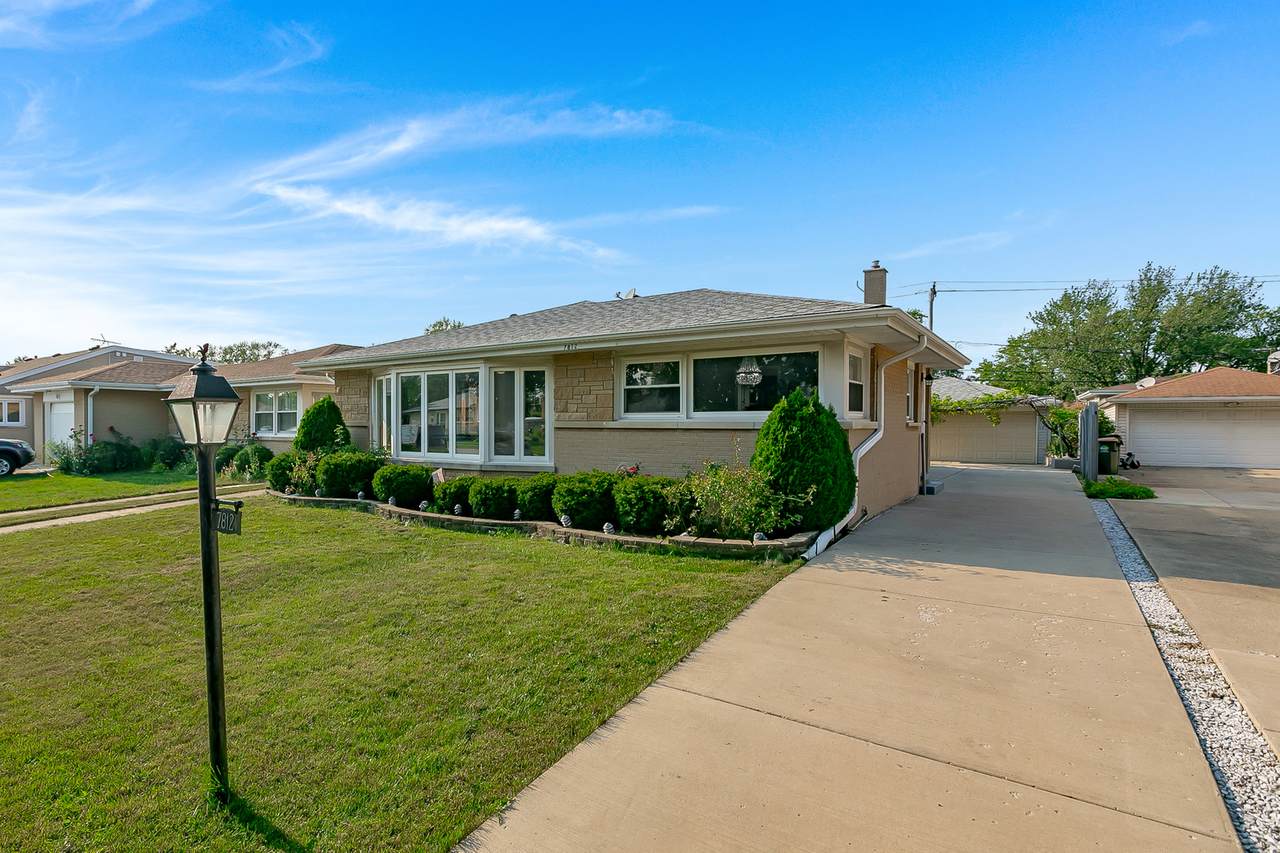 7812 Park Avenue - Photo 1