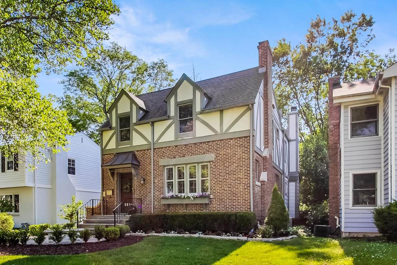 220 Holmes Avenue - Photo 1