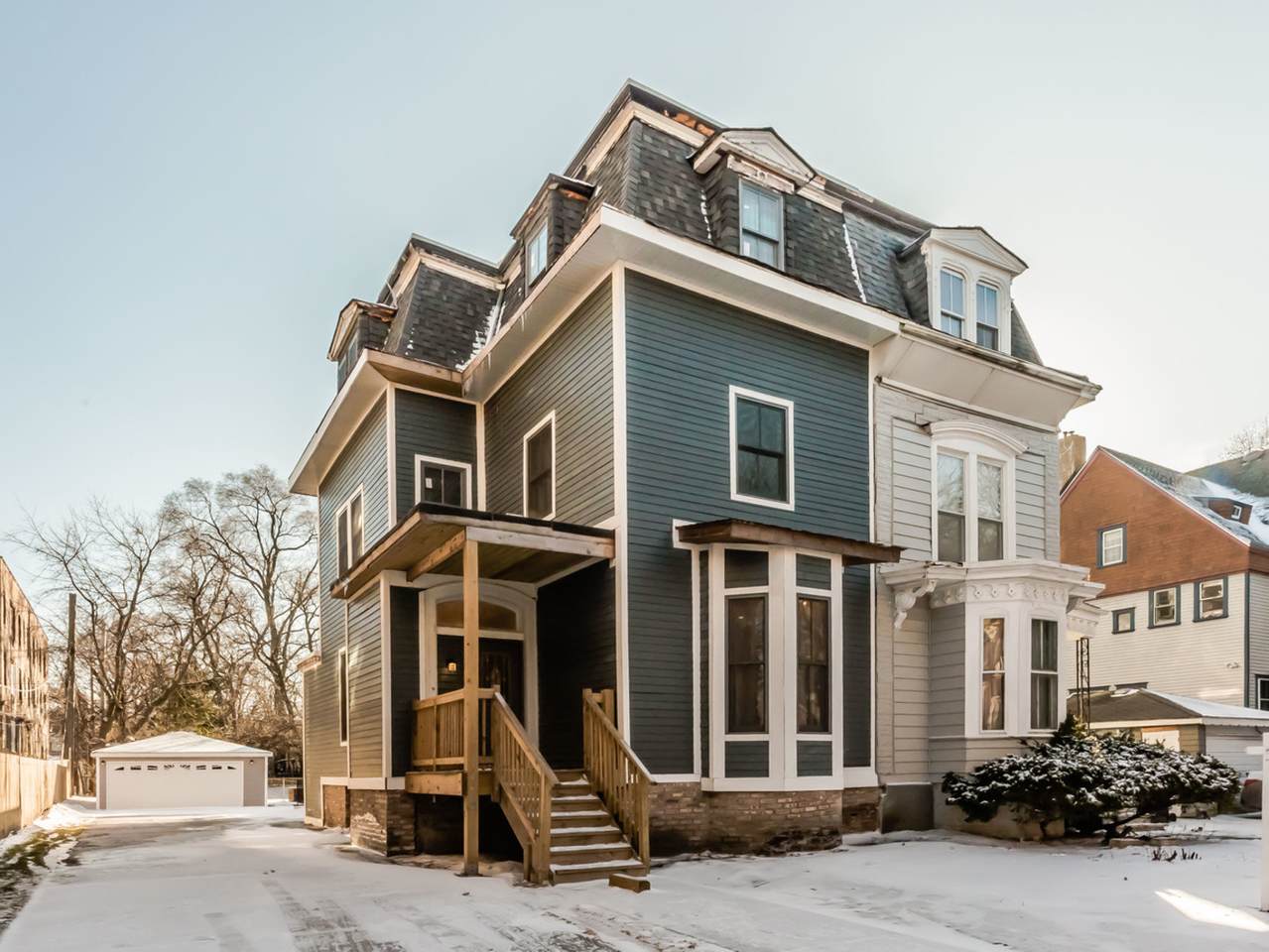 1359 48TH Street - Photo 1
