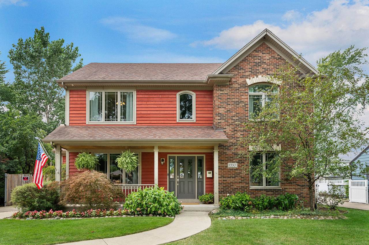 1530 Newberry Avenue - Photo 1