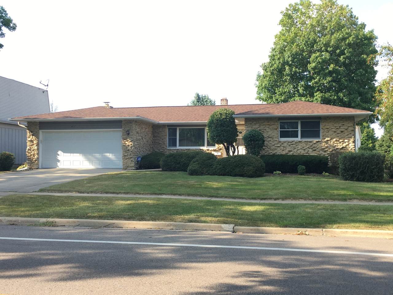 403 Ridge Drive - Photo 1