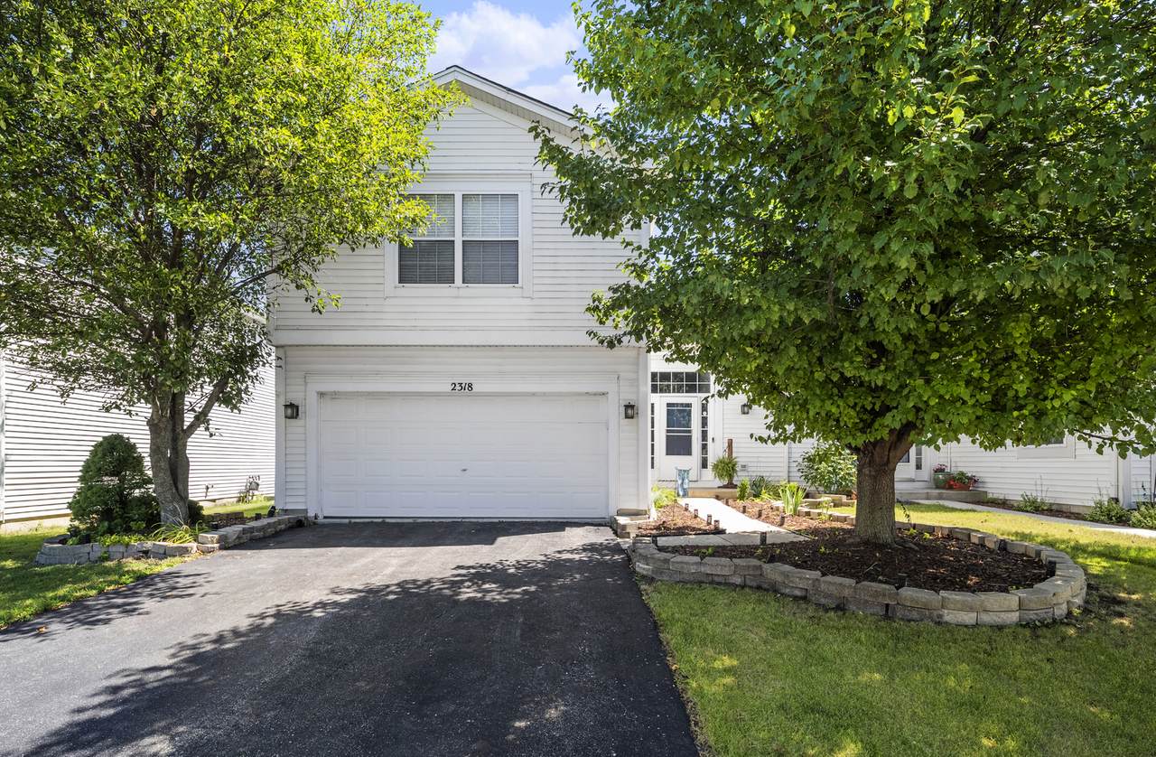 2318 Carpenter Avenue - Photo 1