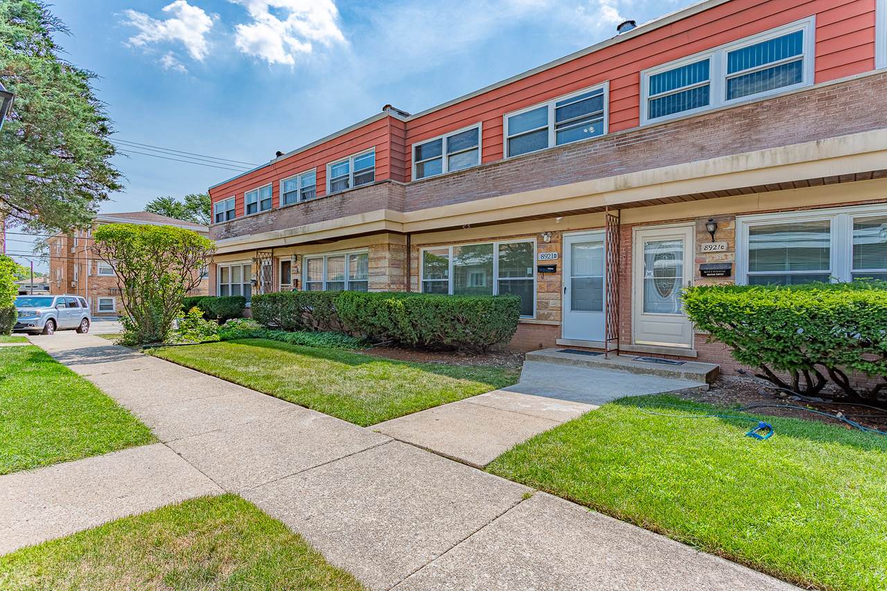 8921 Washington Street - Photo 1