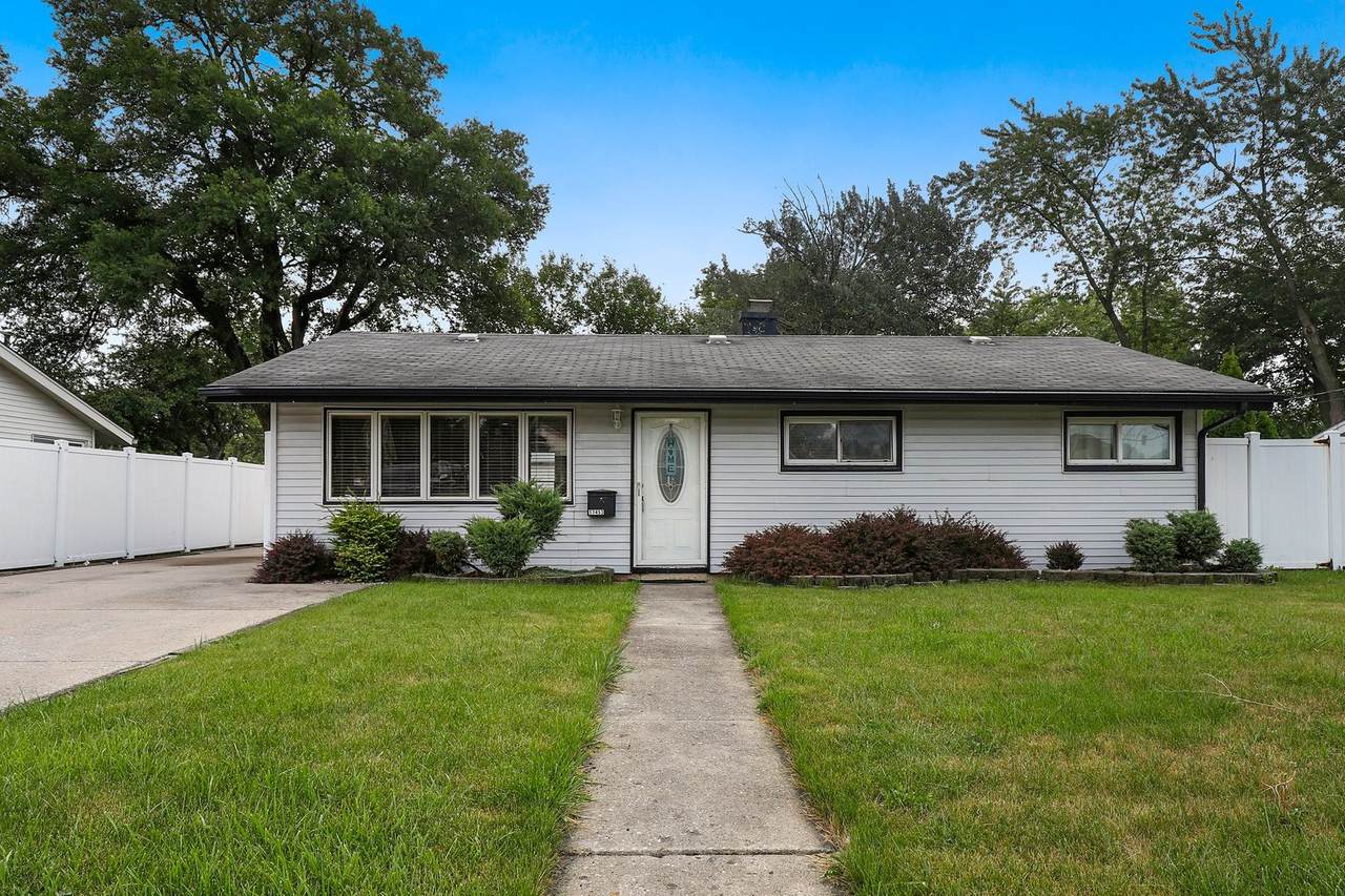 17453 Harlem Avenue - Photo 1