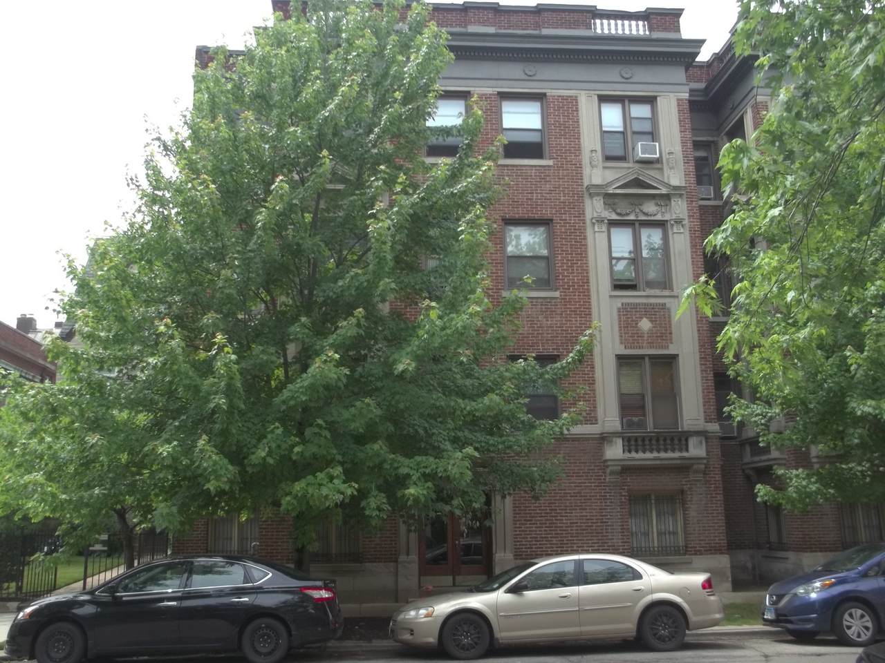 5112 Woodlawn Avenue - Photo 1