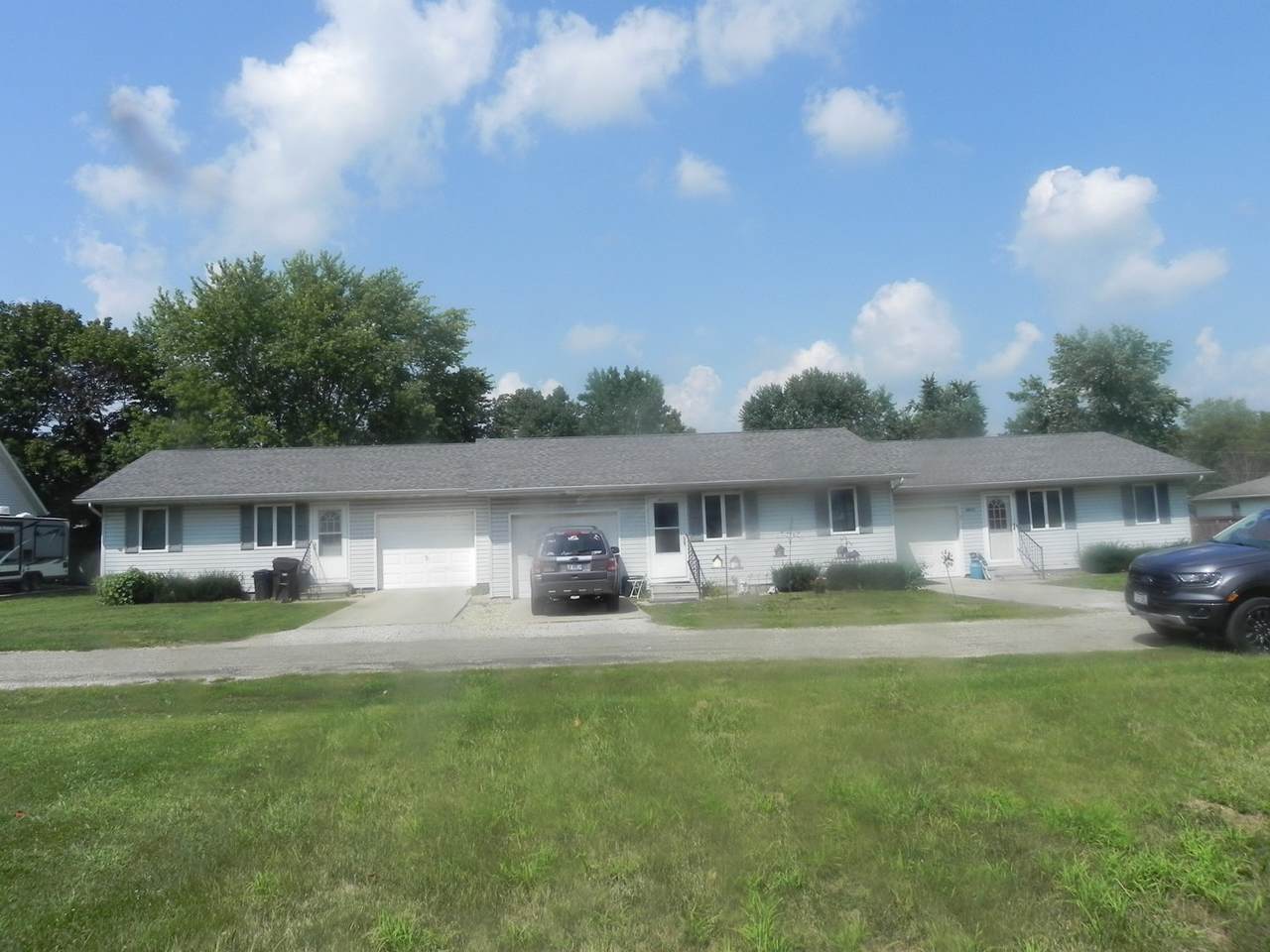 203 Logan Street - Photo 1