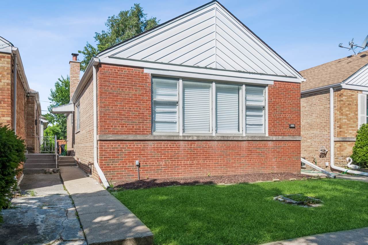6140 Kimball Avenue - Photo 1
