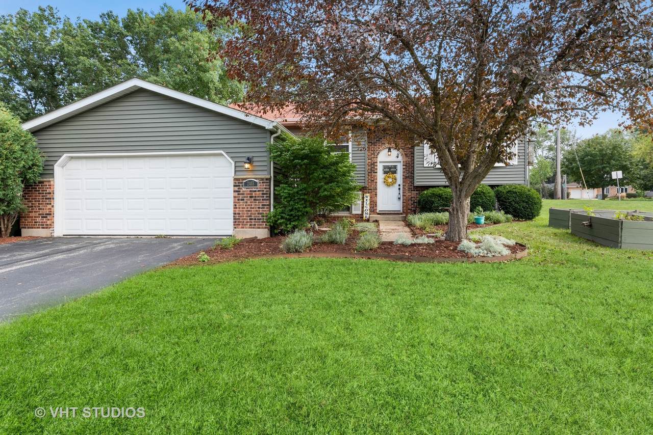 2403 High Point Drive - Photo 1
