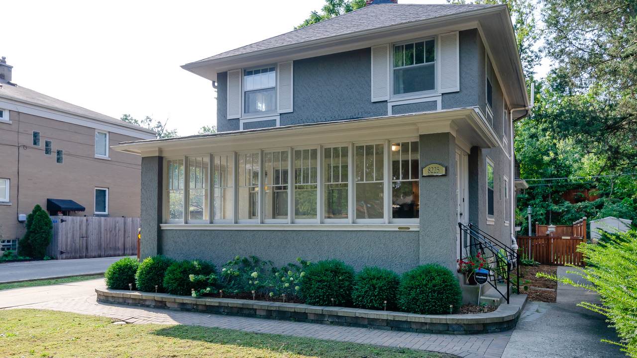 8225 Lake Street - Photo 1