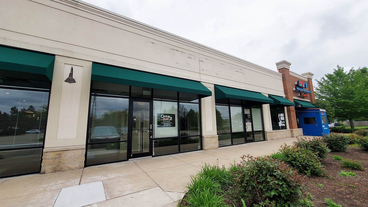 928 Bridge Street - Photo 1