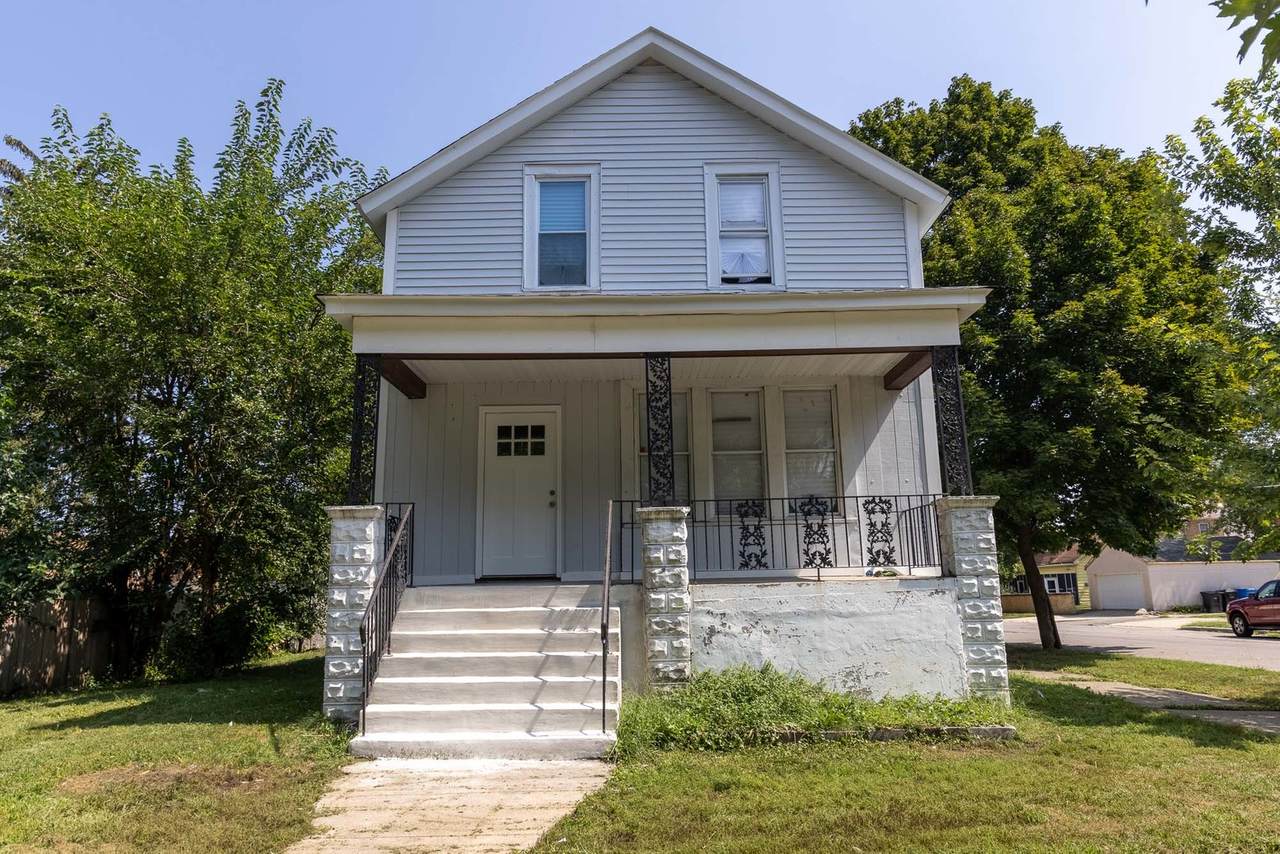 10459 Wallace Street - Photo 1