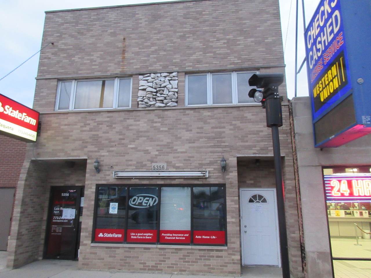5356 Archer Avenue - Photo 1