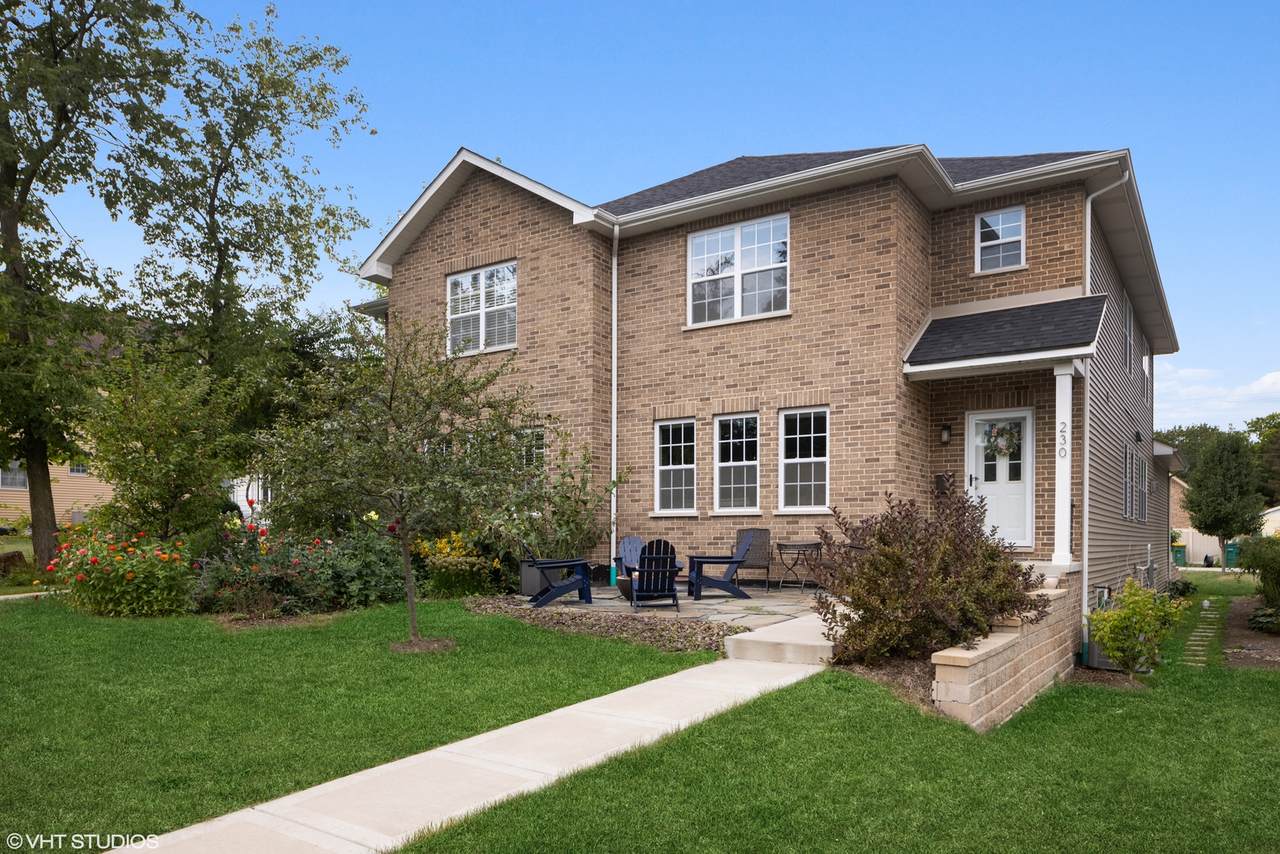 230 Cass Avenue - Photo 1