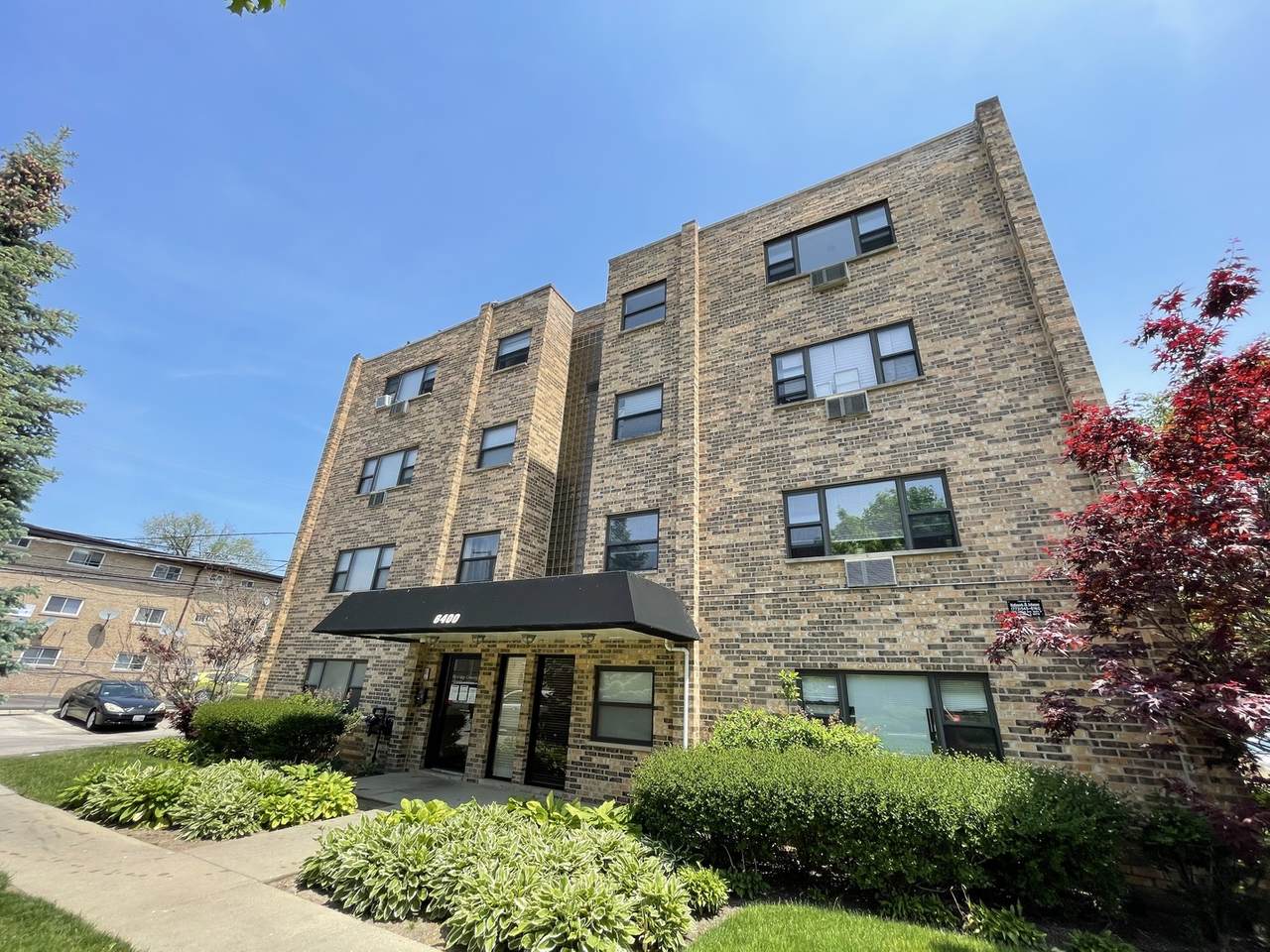 6400 Ridge Boulevard - Photo 1