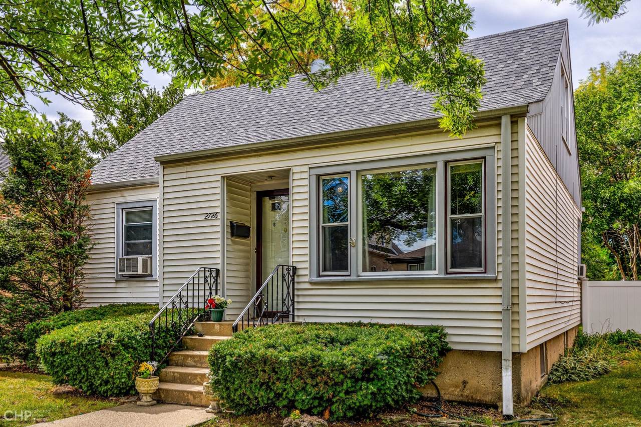 2726 Oak Park Avenue - Photo 1