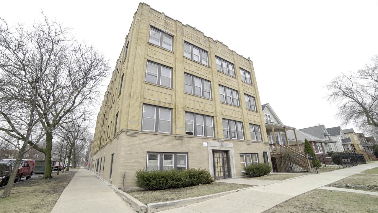 3851 Schubert Avenue - Photo 1