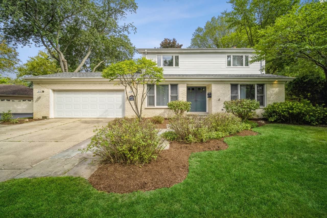 643 Robin Lane - Photo 1