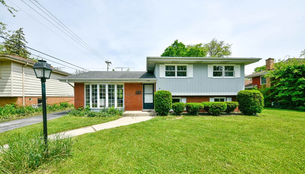 1208 Evergreen Road - Photo 1