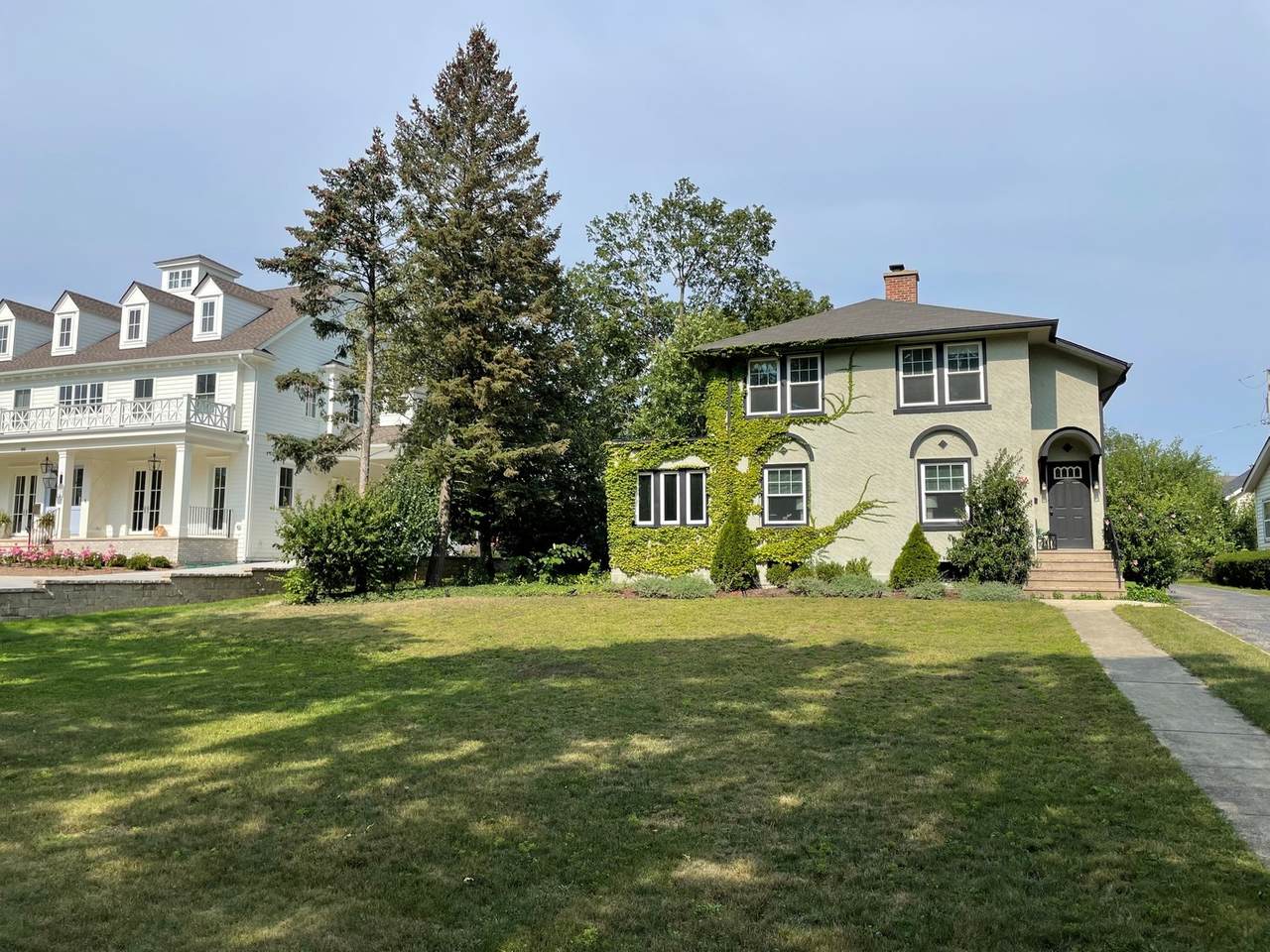 58 Norfolk Avenue - Photo 1