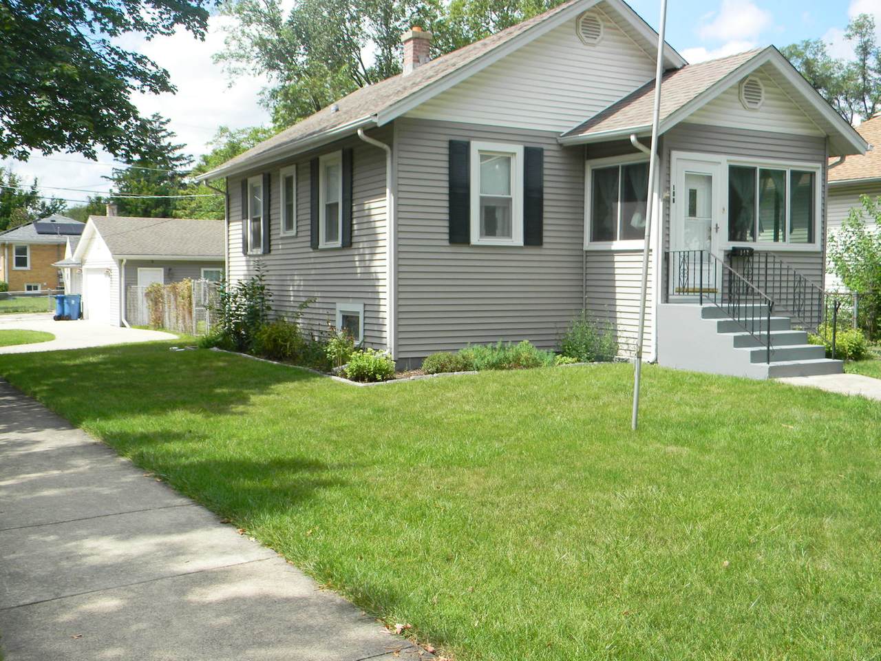 142 Pick Avenue - Photo 1