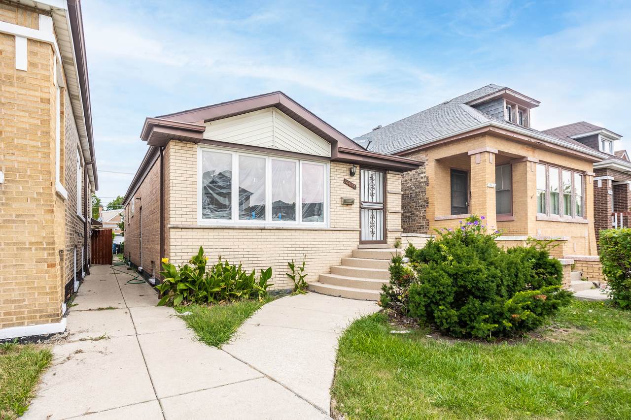 3518 59th Place - Photo 1