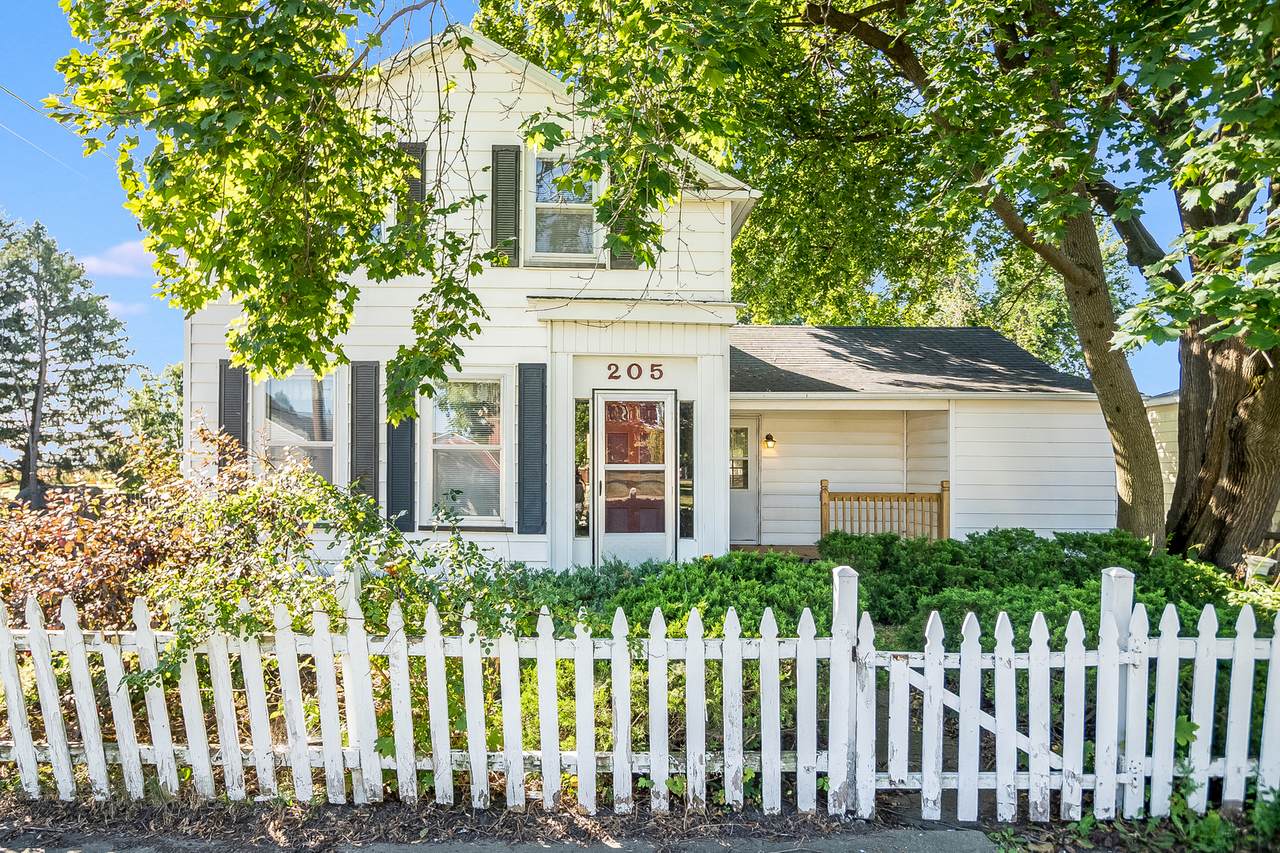 205 Lundy Lane - Photo 1