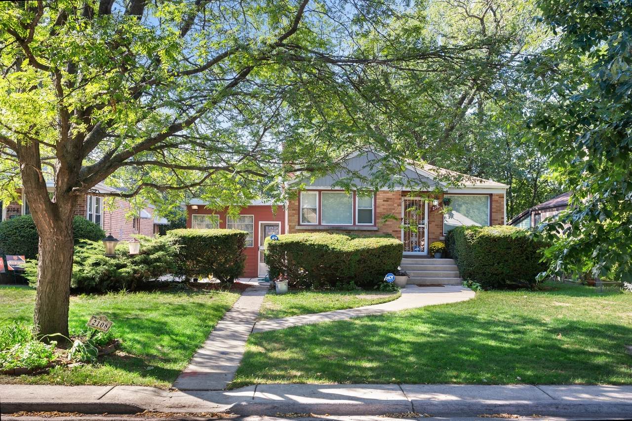 2108 Warren Street - Photo 1