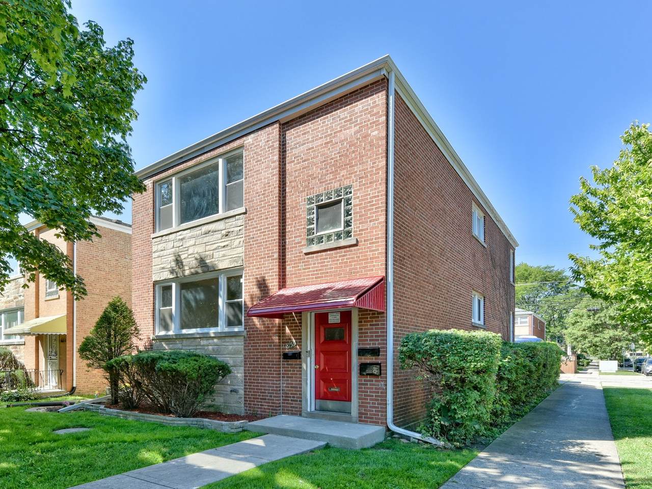 8156 Knox Avenue - Photo 1