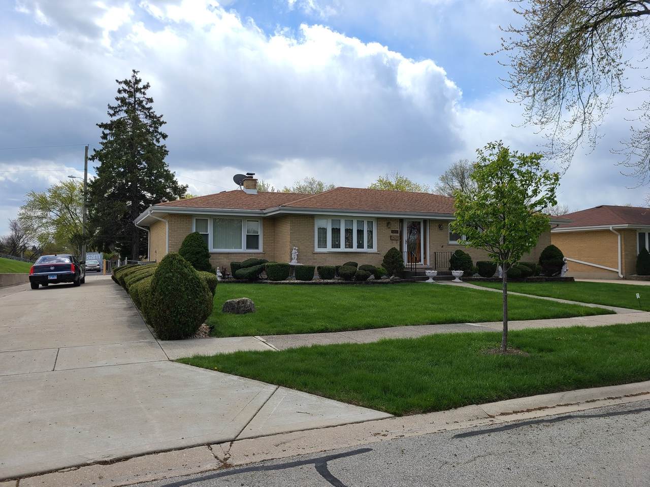 603 St. Abin Drive - Photo 1