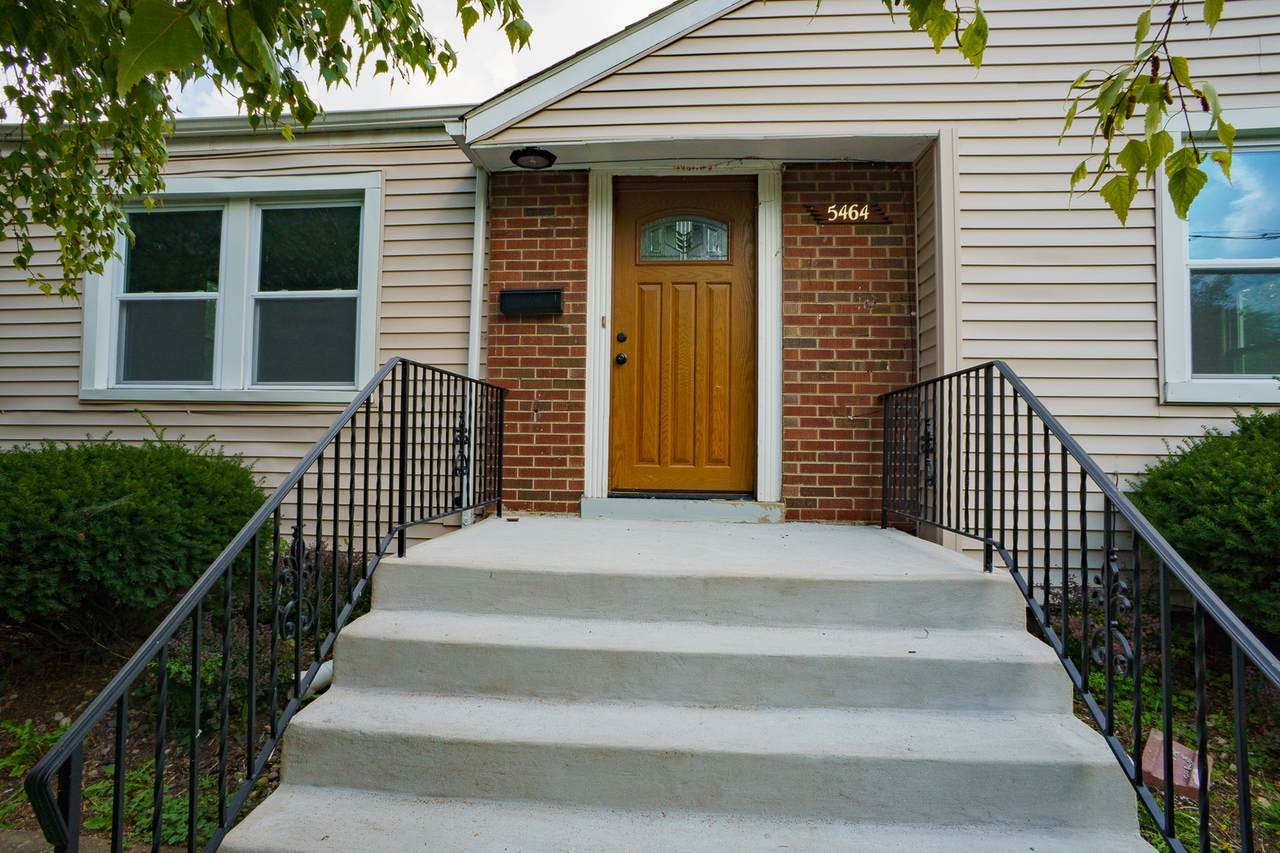 5464 Franklin Avenue - Photo 1