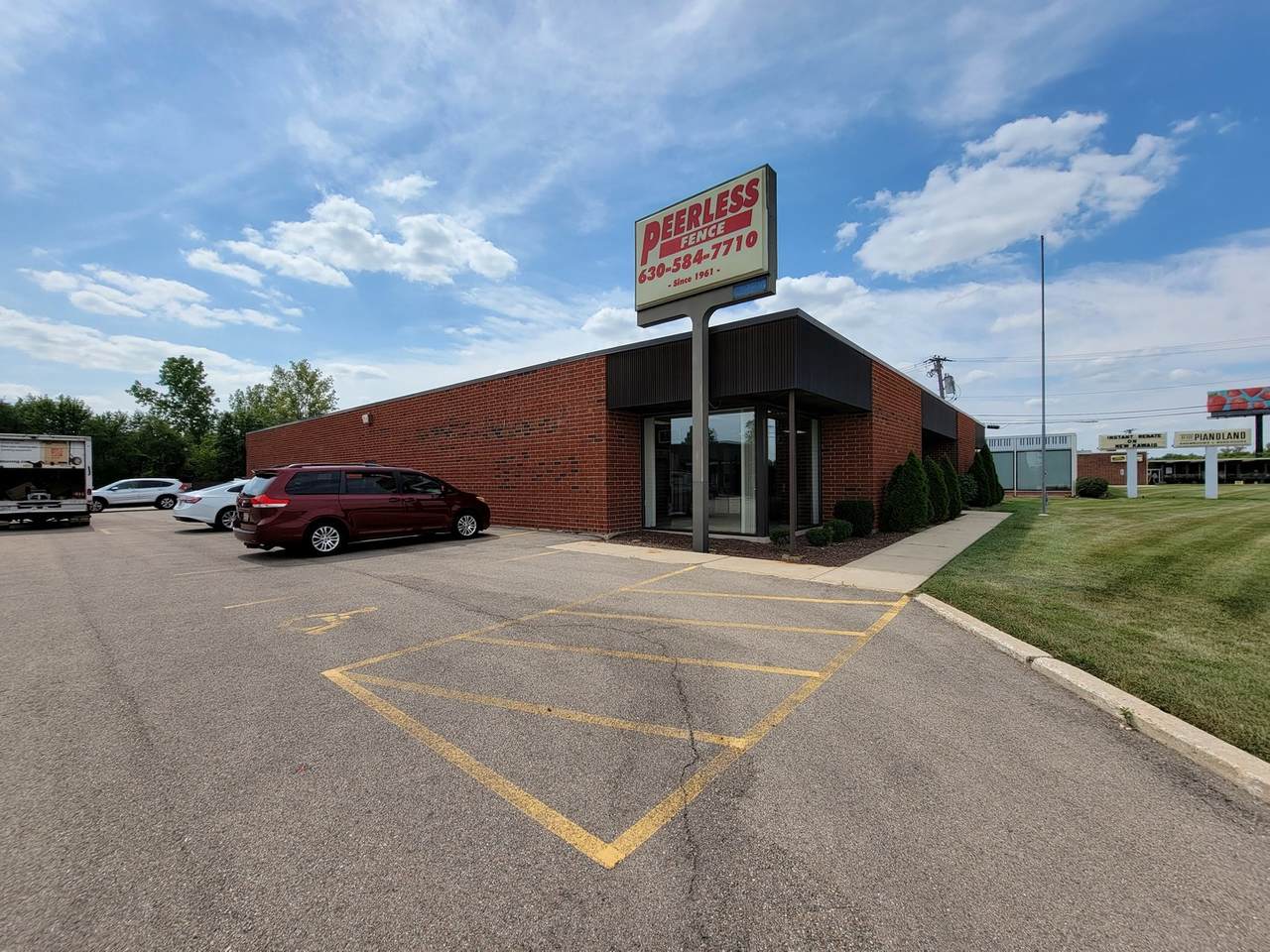 34W401 Roosevelt Road - Photo 1