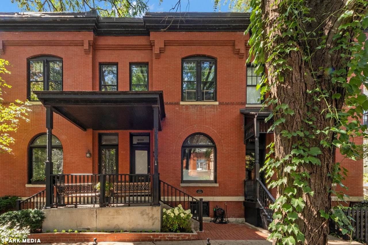 2410 Burling Street - Photo 1