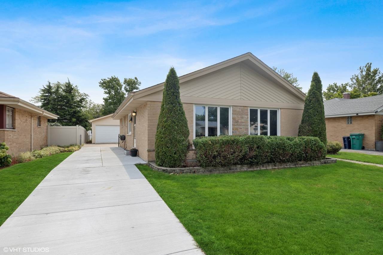10671 Fairfield Street - Photo 1