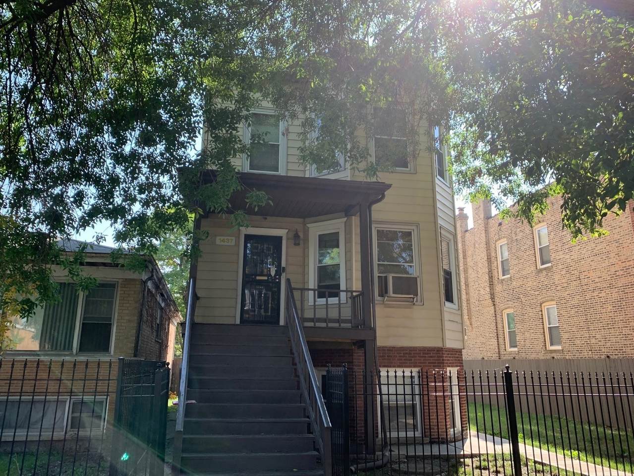 1437 Lorel Avenue - Photo 1