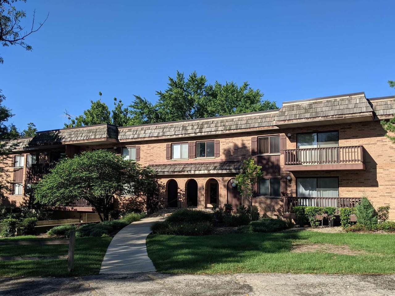 8100 Woodglen Lane - Photo 1
