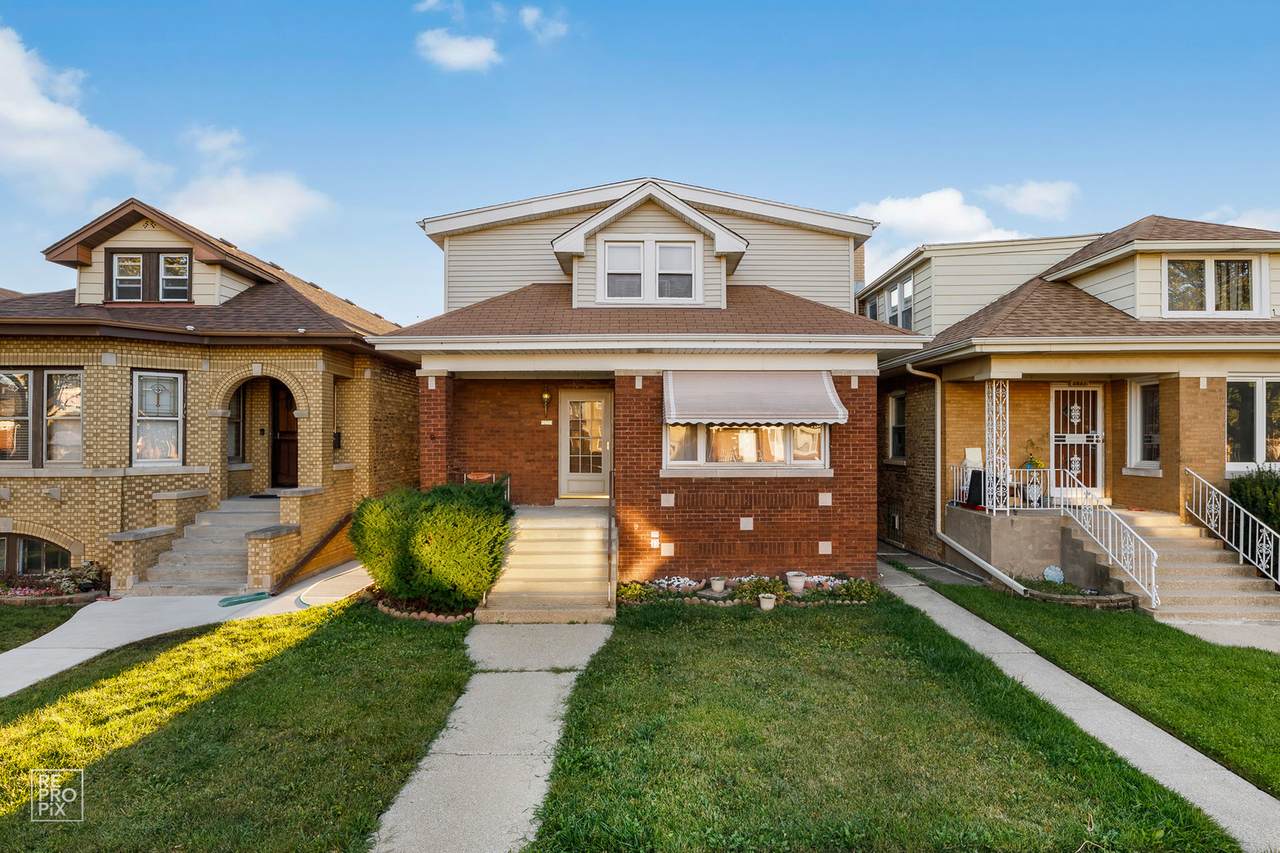 2925 Parkside Avenue - Photo 1