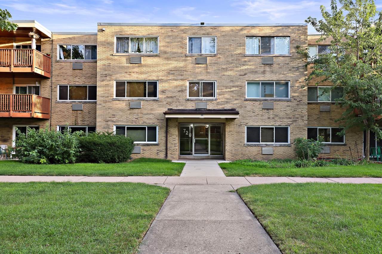 720 Dempster Street - Photo 1