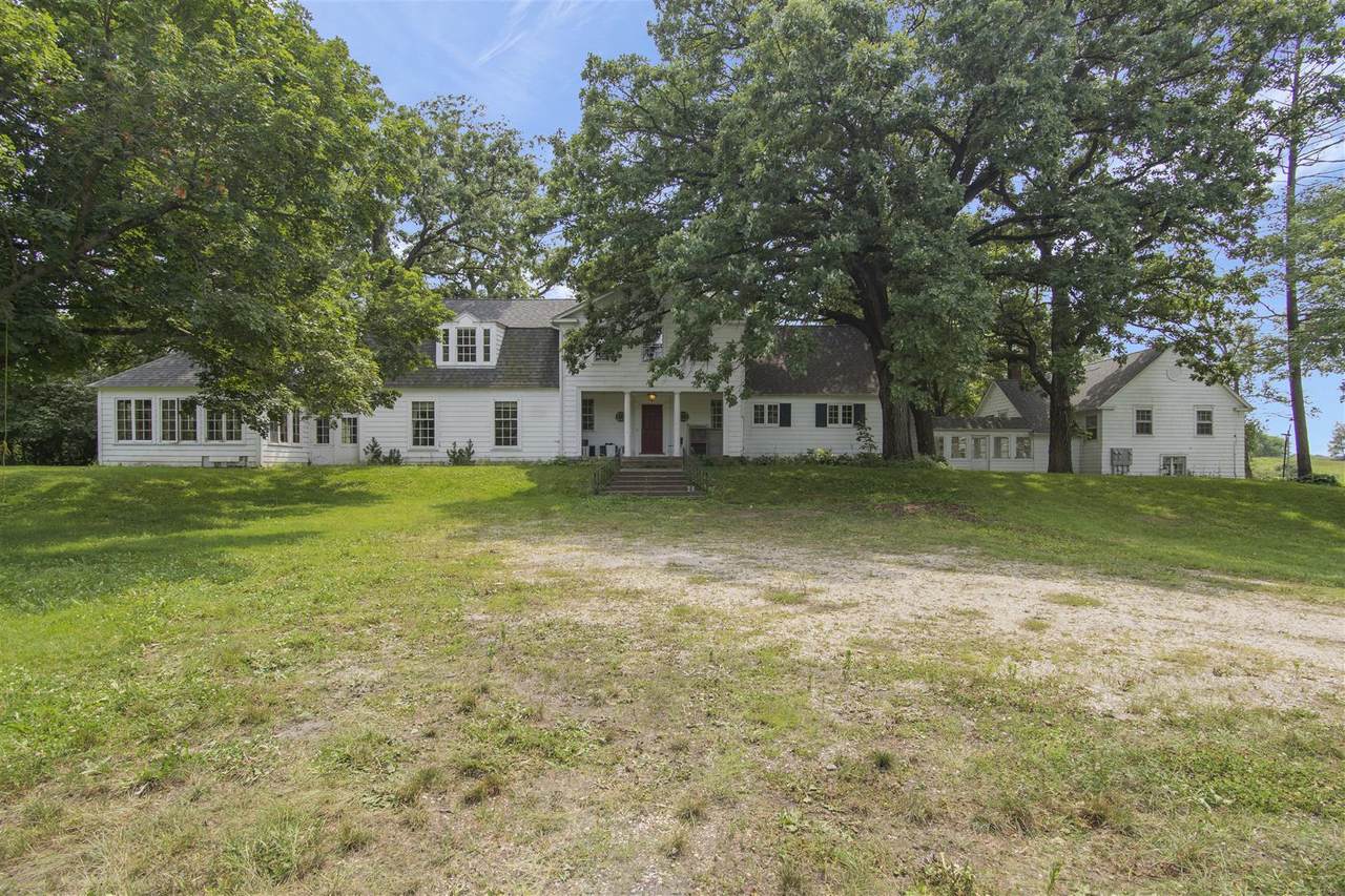 41W583 Big Timber Road - Photo 1