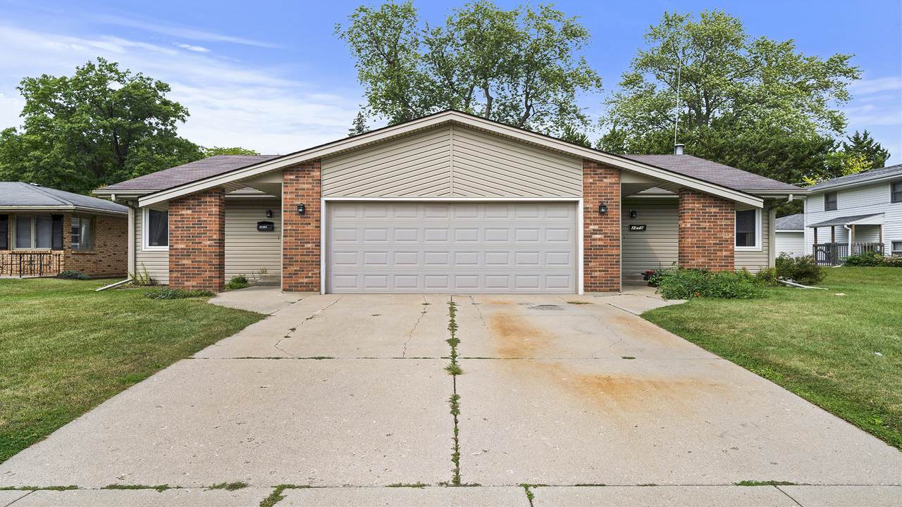 2816 21st Avenue - Photo 1