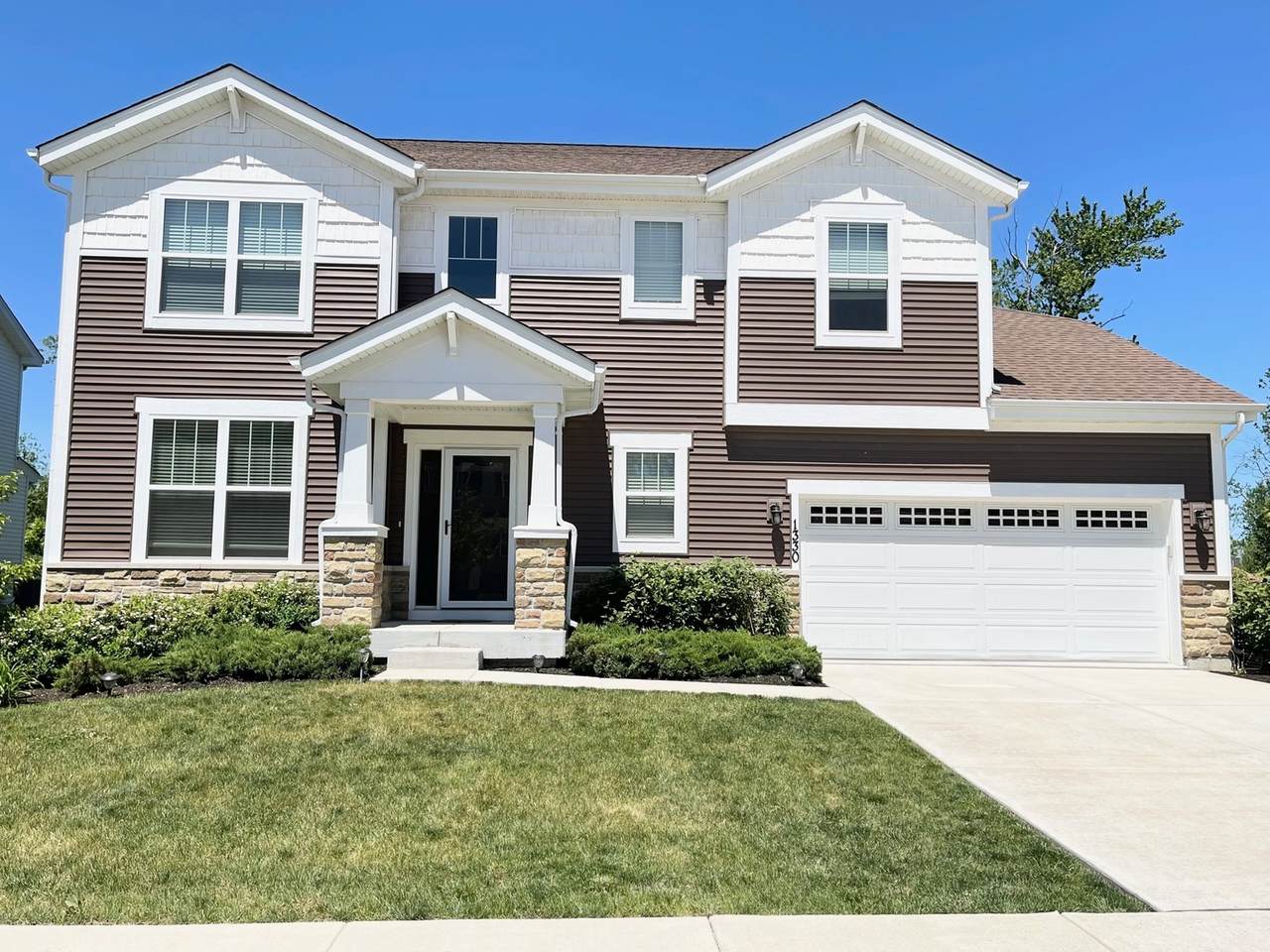 1330 Highpoint Court - Photo 1